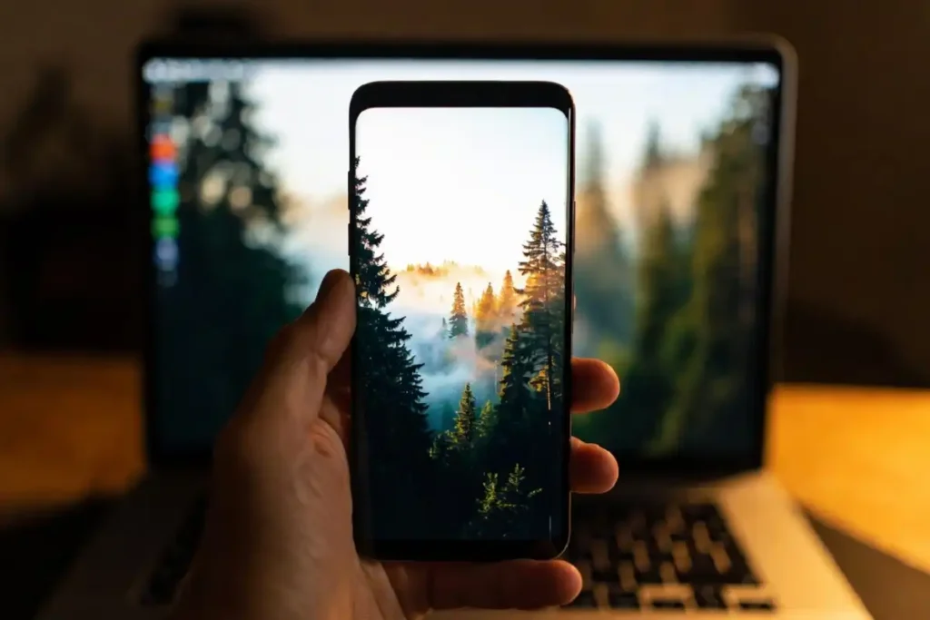  Forest aesthetic wallpaper applied to a phone screen showing correct centered framing
